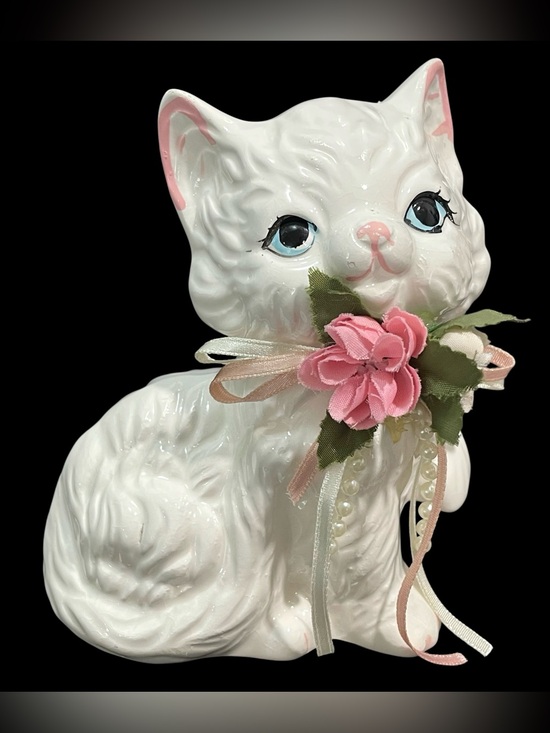 Other - Vintage 1990s Trippies Inc. White Porcelain Kitten Cat Figurine Pink Flowers